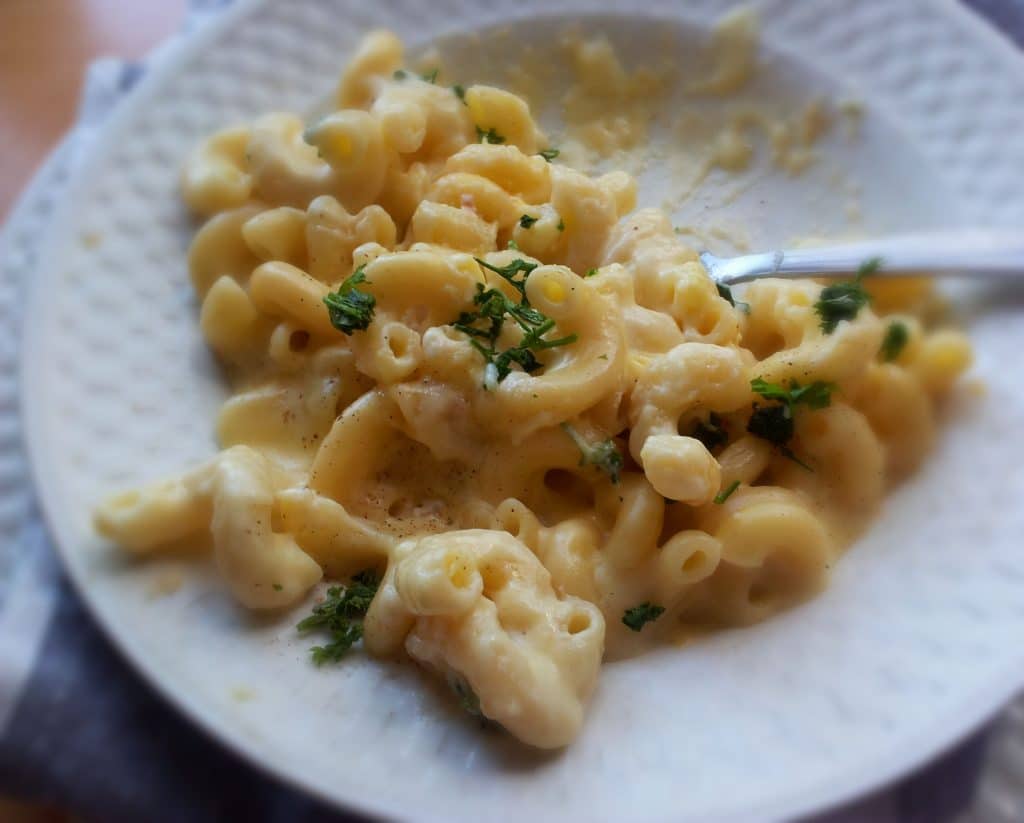 Easy One Pot Creamy Mac and Cheese