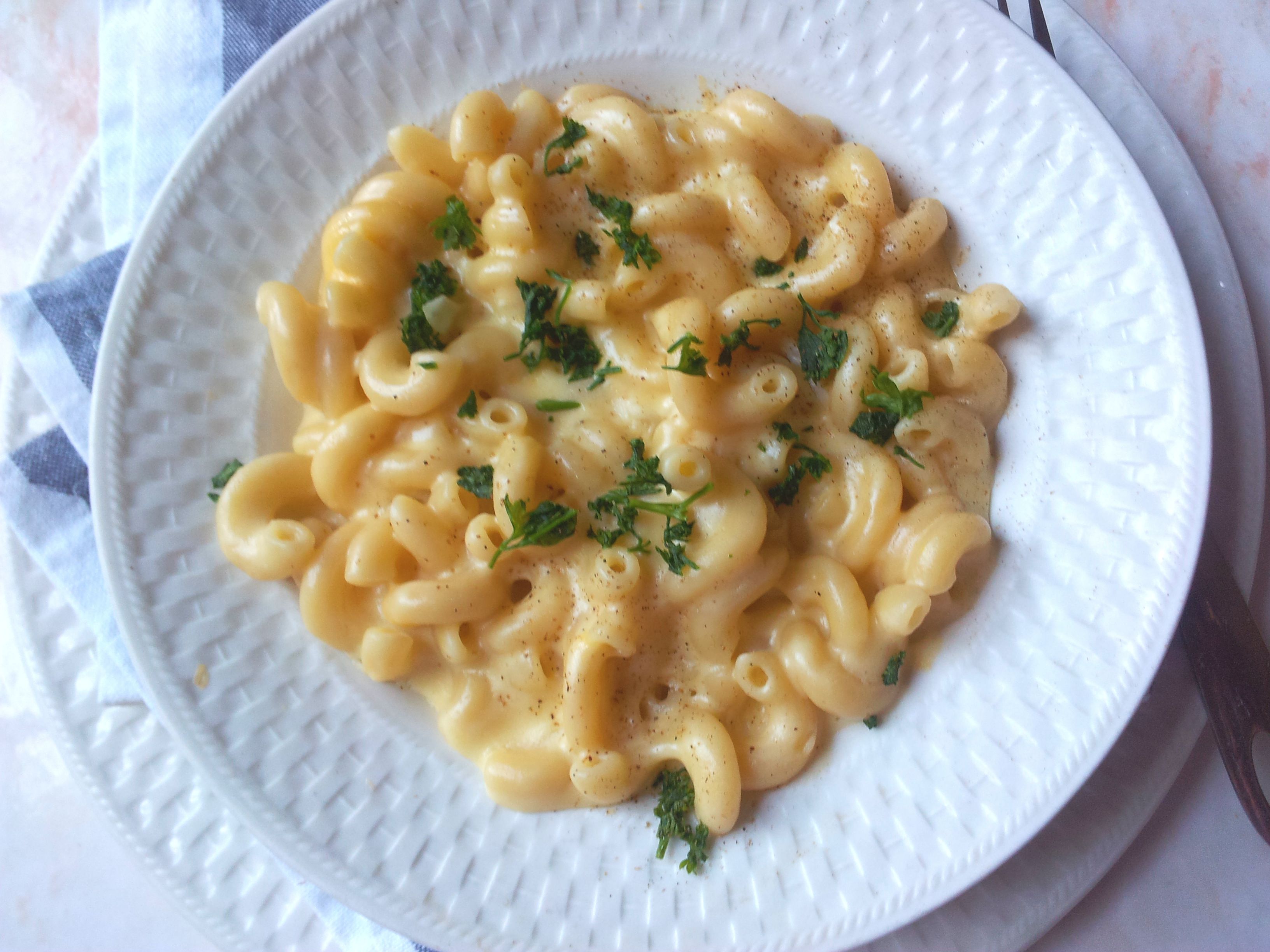 Easy One Pot Creamy Mac and Cheese