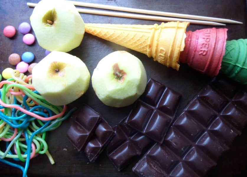 chocolate witch apples