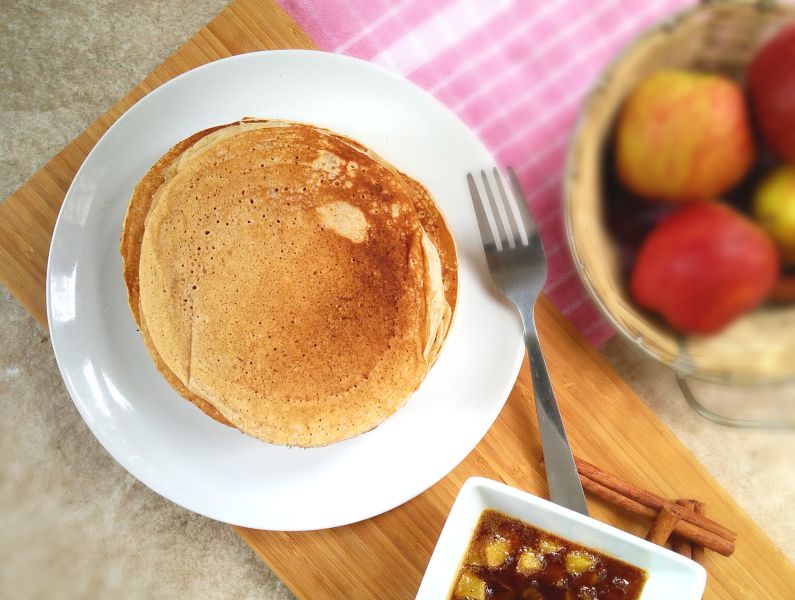 Pancakes with Warm Apple and Cinnamon Syrup