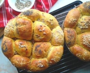 Honey Butternut Pull Apart Rolls