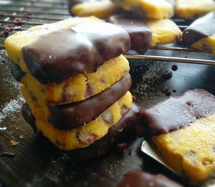 Double Chocolate Chip Shortbread 