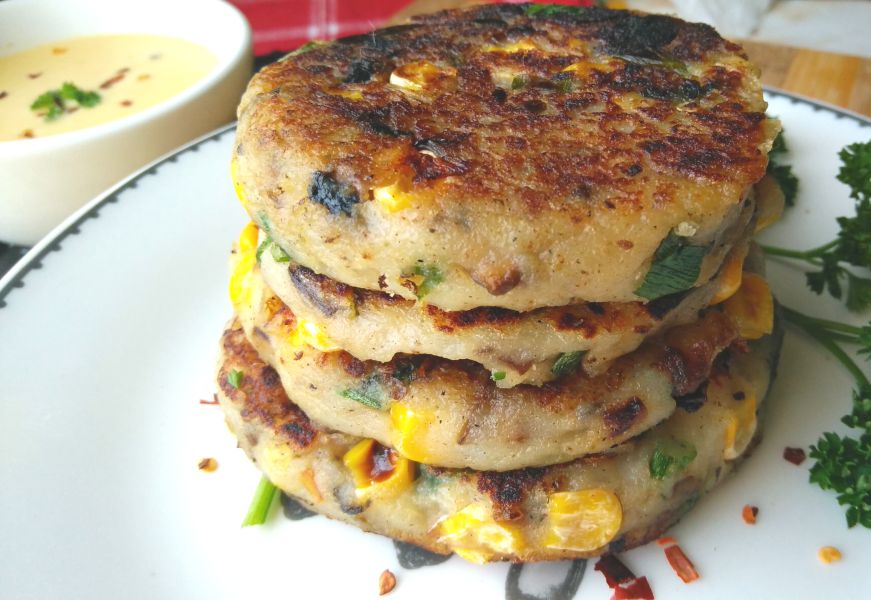 Spicy Potato Cakes with Creamy Cheese Sauce