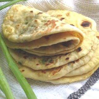 Toasted Sesame and Garlic filled Naan
