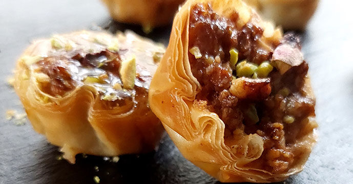 Easy baklava cups