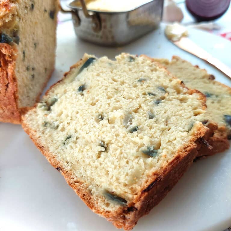 Quick Garlic and Onion Bread (No yeast) ⋆ The Gardening Foodie