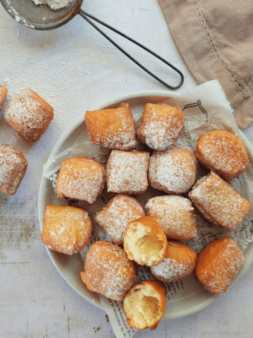 no yeast French donuts (beignets)