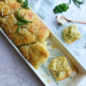 No Yeast Garlic Herb Bread (Pull-apart bread)