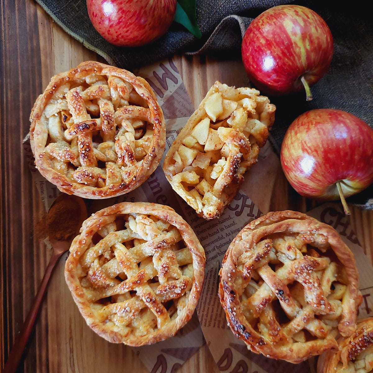 serve these mini apple pies either warm or after they have cooled