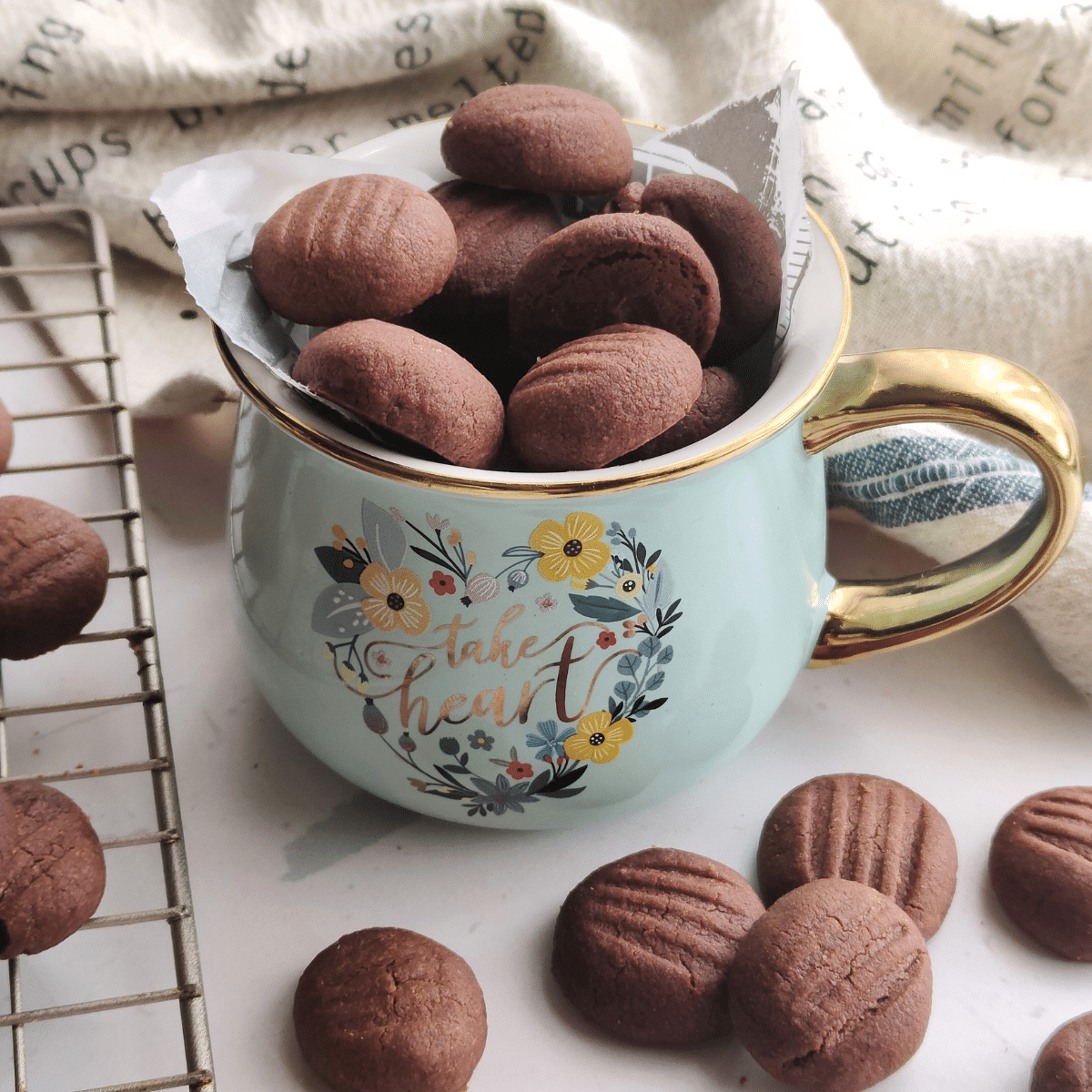 Whip up a batch in under 40 minutes, and that includes the baking time and treat yourself to the irresistible deliciousness of these mini chocolate butter cookies.