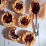 Jam crumble cookies