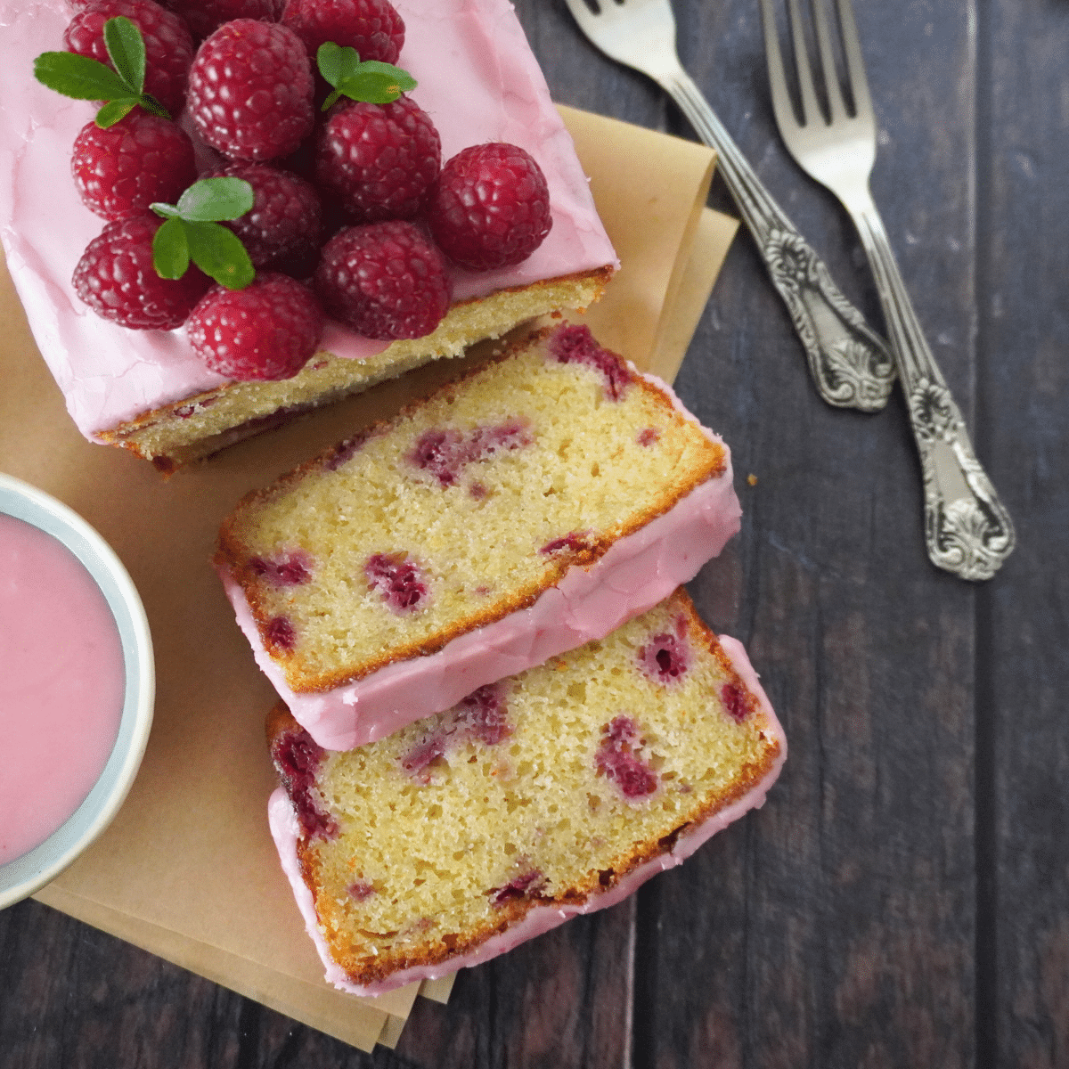 Raspberry glaze on cake