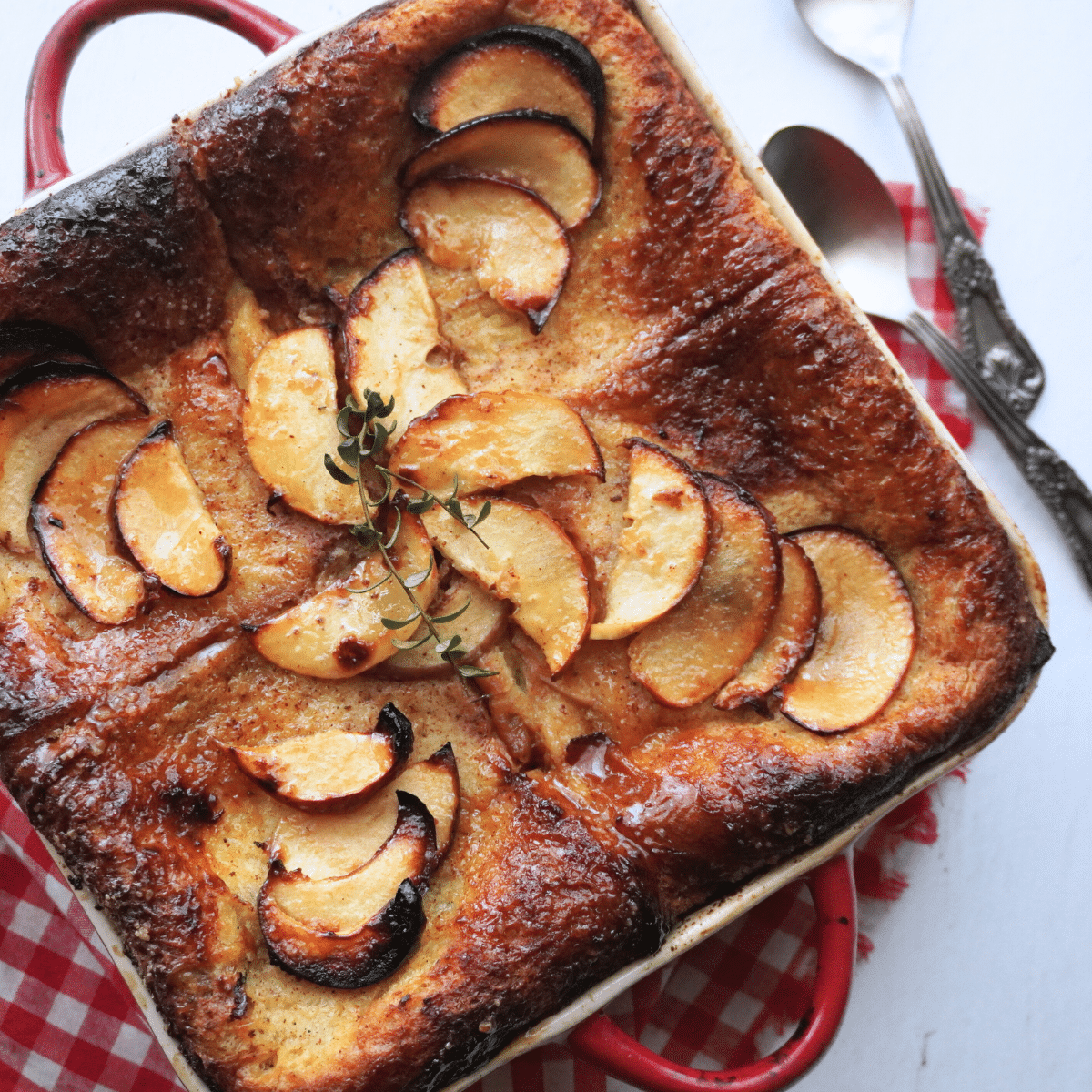 This Easy Apple Sandwich Bread Pudding puts a delicious twist on a classic. With layers of buttery bread, apple slices, and cinnamon, it’s a comforting dessert, perfect for any occasion. Top it with a warm apricot glaze for irresistible flavor and a beautiful finish.