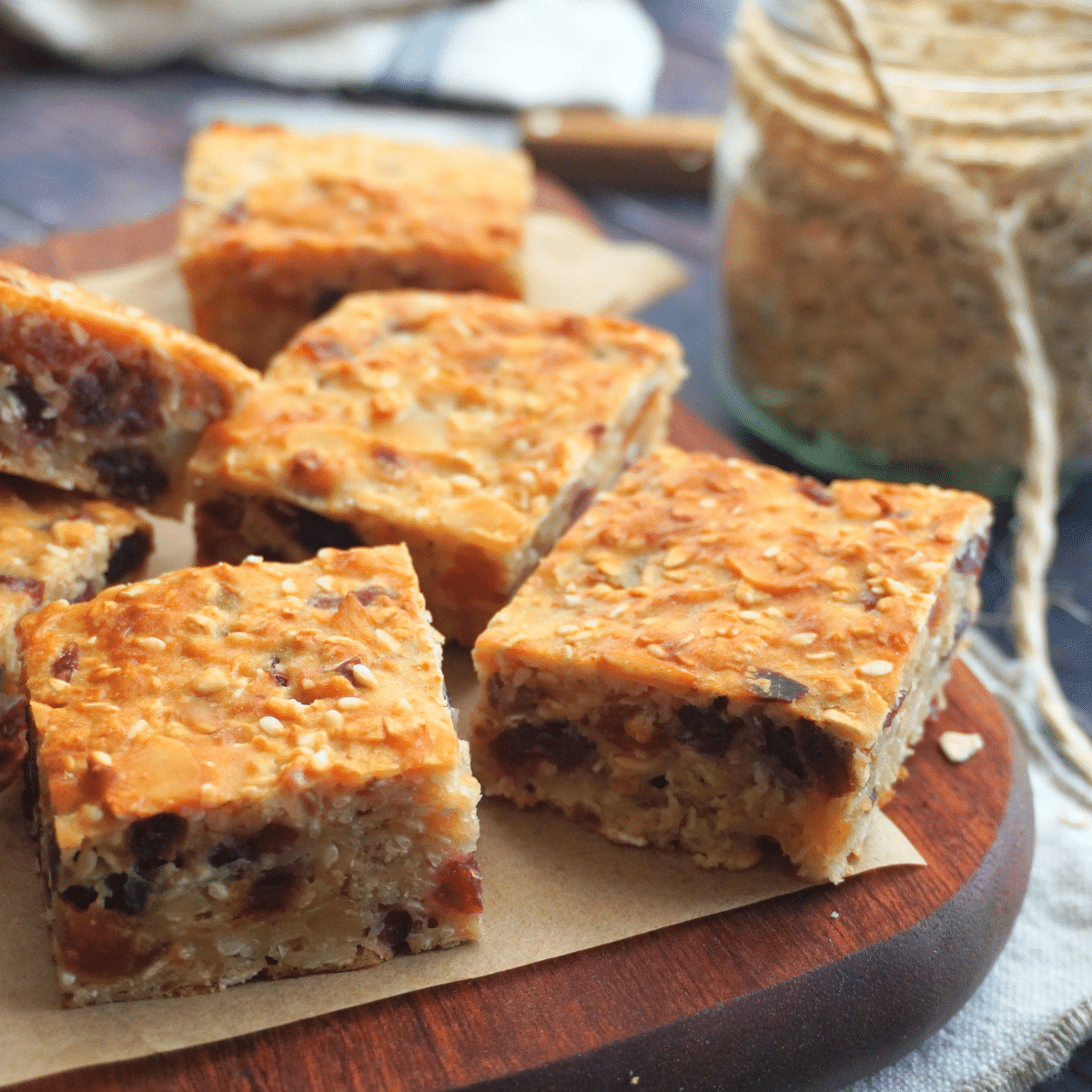 These Breakfast Oat Bars (Egg-Free) are a delicious and convenient snack that’s perfect for busy mornings or a midday energy boost.