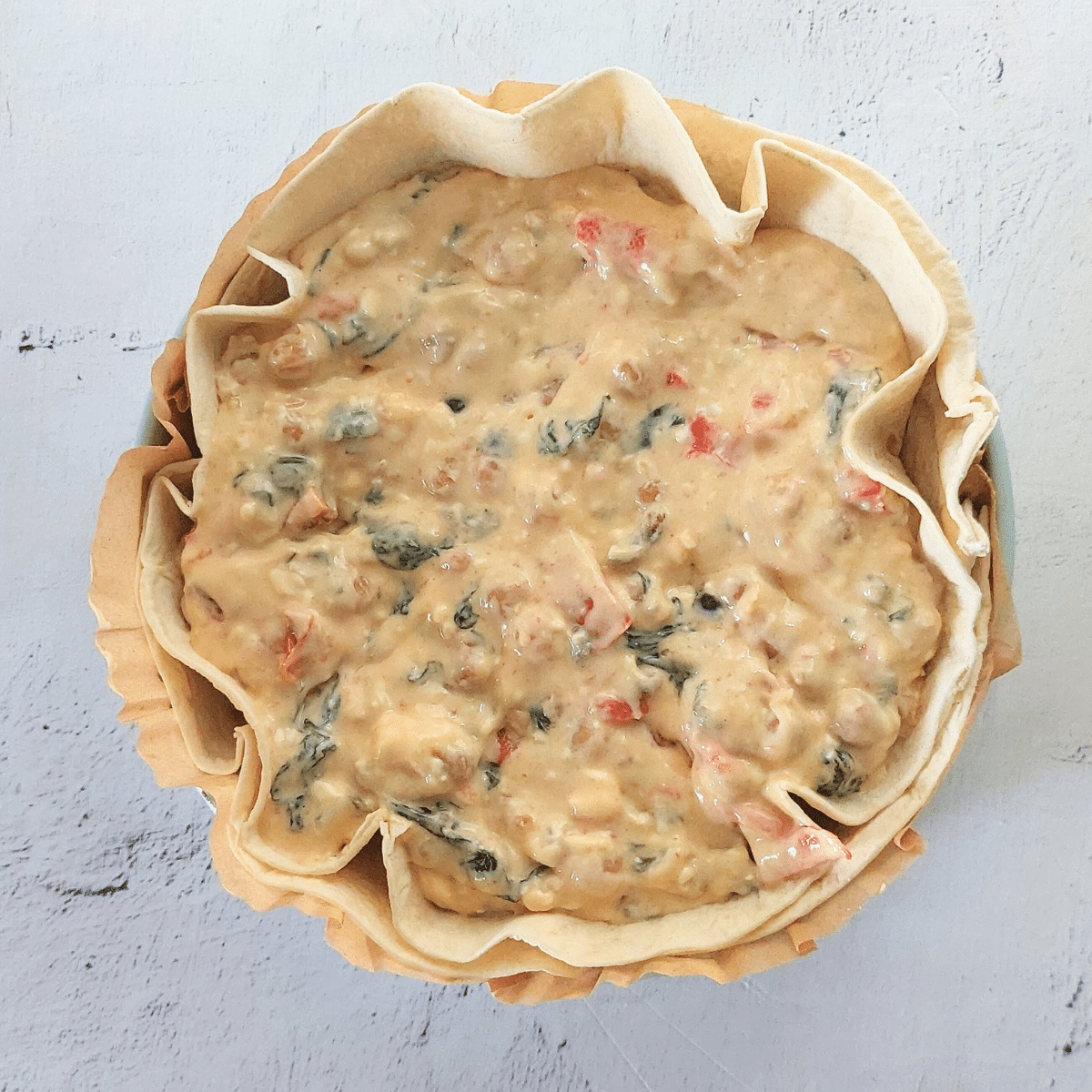 filling in tortilla crust